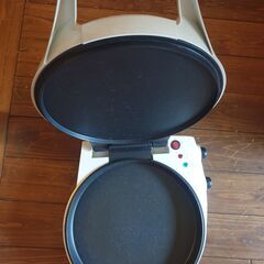 ニトリ　丸型ダブルホットプレートの画像