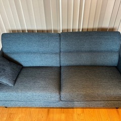 定価84,990円 ニトリ 182cm幅3人掛けソファ布製ブルー系