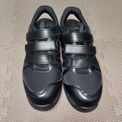 新品未使用  安全靴 スニーカーの画像