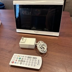 Panasonic パナソニック 防水ポータブルテレビの画像