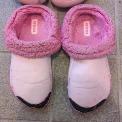 crocsサンダル　冬用ファー付　21.7㎝の画像
