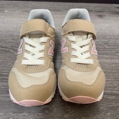 値段交渉可　ニューバランス　キッズスニーカー　17センチ靴/バッグ 靴 サンダルの画像
