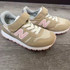 値段交渉可　ニューバランス　キッズスニーカー　17センチ靴/バッグ 靴 サンダルの画像