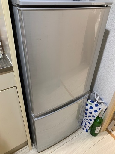 【8/22〜25受け取り限定】シャープ冷蔵庫