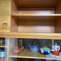 食器棚　大型の画像