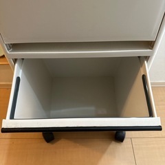 キャスター付き 3段ゴミ箱/ダストボックスの画像