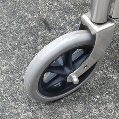 カワムラサイクル 入浴 美品シャワーキャリー 中古品 介護 シャワーチェアー 入浴介護用品 車椅子 車いす お風呂用 防水 浴室 医療 現場の画像