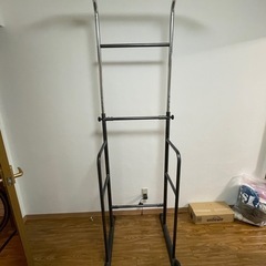 ぶら下がり健康器　懸垂マシン