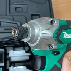 マキタ MTD001DSX 充電式インパクトドライバーの画像