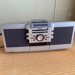 ラジカセ