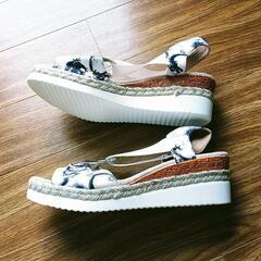 パンプス　新品、試着のみの画像