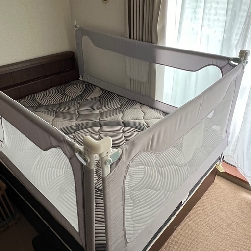 ベッドガード ダブルサイズ 3枚組（190×2＆140×1）