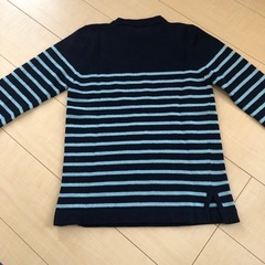 ボーダー柄セーターの画像