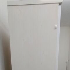 【ニトリ・食器棚】カントリーテイスト・大容量の画像