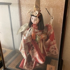 無料・日本人形2体