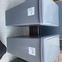 45リットルゴミ箱2つ　RVボックスの画像