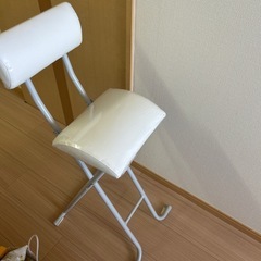 イス