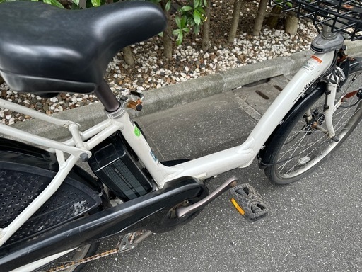 サマーSALE??期間限定??東京23区配達無料　新基準　ヤマハ　パスキス　8.7Ah リチウム 電動自転車 中古 1236