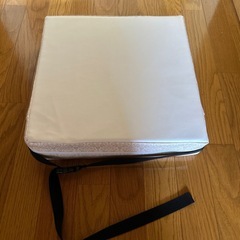 お食事クッション