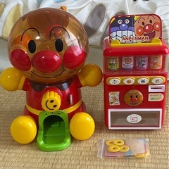 ★お譲り先決定★アンパンマン のガチャガチャと自動販売機