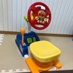 アンパンマン おしゃべりいっぱいキッズドライバーの画像