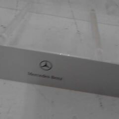 メルセデスベンツ　カタログスタンド　A3812の画像