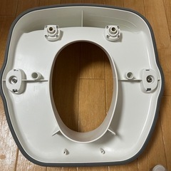 美品　リッチェル　補助便座　　の画像