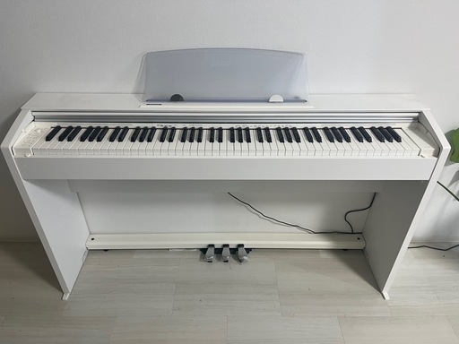 電子ピアノ　CASIOグラビノーバ