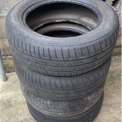 Toyoタイヤ　195/60r16の画像