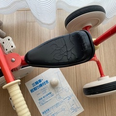無印良品　手押し棒付き三輪車　赤色の画像