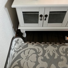 TVボードの画像