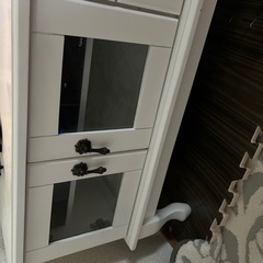 TVボードの画像