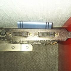 ジャンクGEFORCE8600gtファンレス、ヒートシンク型の画像