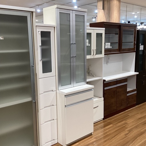 【トレファク神戸南店】食器棚 2枚扉 です‼︎【取りに来られる方限定】