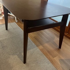 テーブル
の画像