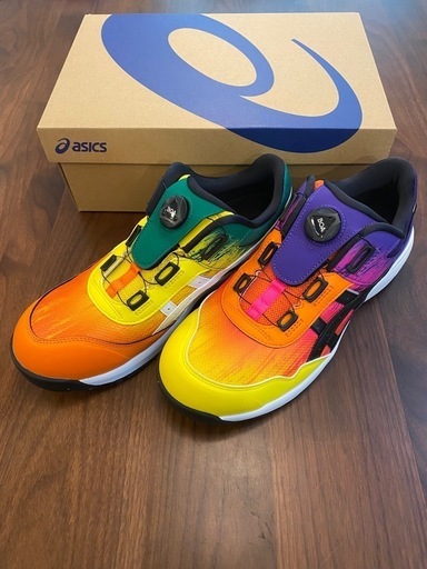 アシックス　安全靴　限定品