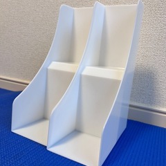 机上整理用グッズ　書類ラック、鉛筆立て、漫画スタンドの画像