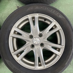 アクアなどに175/65R15 アルミホイールセットの画像