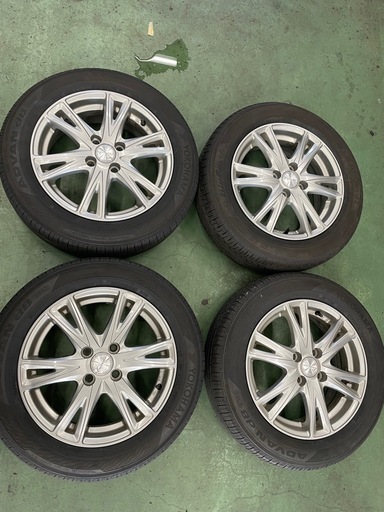 アクアなどに175/65R15 アルミホイールセット