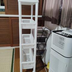 収納ラック＊の画像