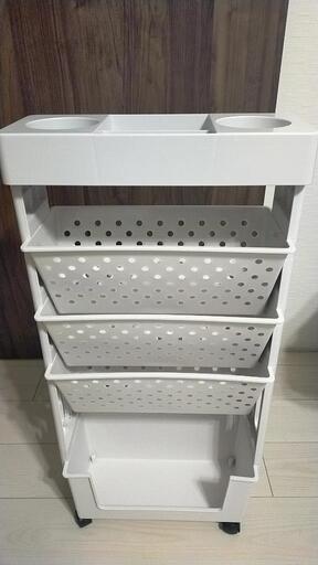 雑誌ラック　新品