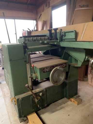 実働！定価170万木材用切削機(200V)