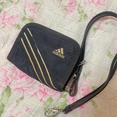 adidas アディダス　財布　靴/バッグ バッグ ポーチ