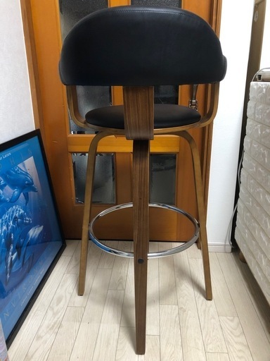 カッコいいカウンターチェアー