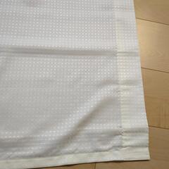 ニトリNプレッツアイボリー幅150×丈135cm4枚セットの画像