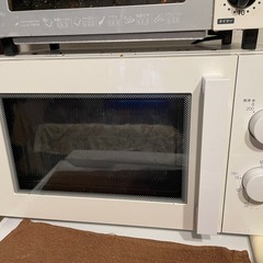 ニトリ　電子レンジ　60Hz 
MM720CUKN3