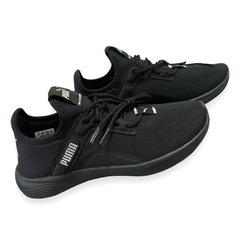 【新品未使用】PUMA プーマ❤スニーカー　シューズ　レディース　ランニングの画像
