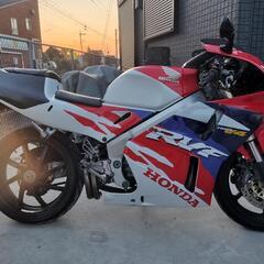【最終値下げ】RVF400 NC35 の画像