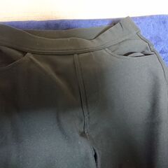 ⑤　パンツ　レディース　サイズM　ウエスト　６４～７０　冬用　裏地あったか素材　ストレッチ生地の画像