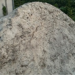 庭土(真砂土)無料で譲ります 土嚢袋で50袋以上は入ります 2 